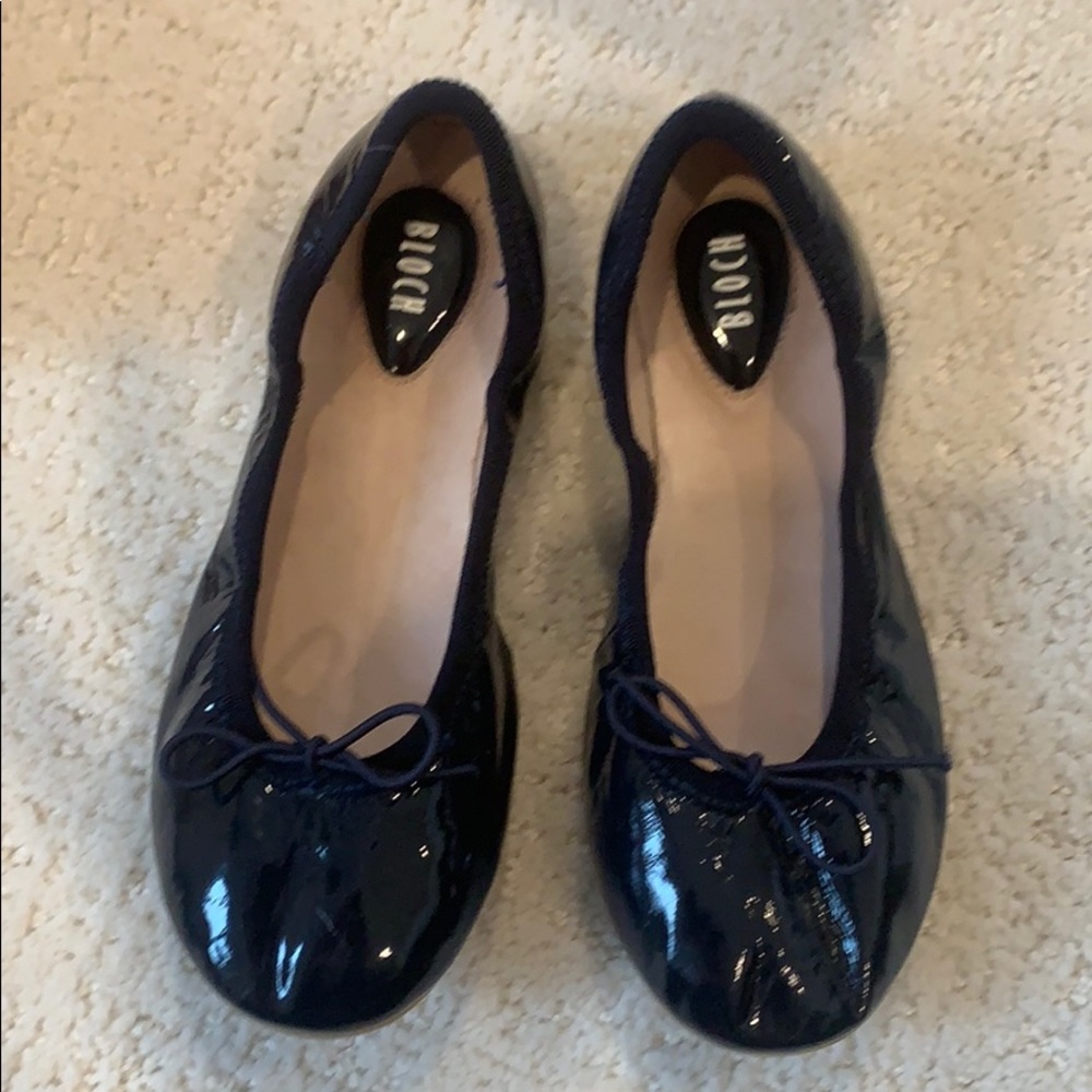 Little girl dress shoes